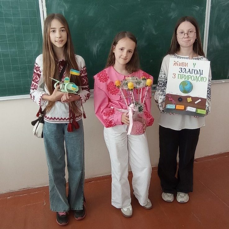 Art from trash - beauty from rubbish. Photo: Oksana Kaspruk